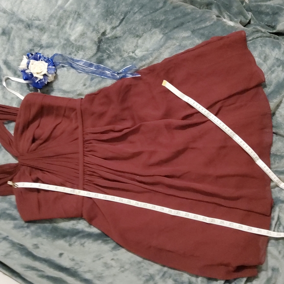 Party dress/Prom dress by David Bridal - Picture 5 of 8